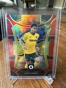 2023/24 Panini Select EPL JOĀO GOMES RC RED PRIZM WOLVERHAMPTON WANDERERS #198 - Bild 1 von 2