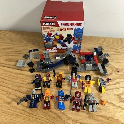 Kre-O Kreo Transformers Minifigure Figure Lot Of 11 And Brick Box Pieces - Image 1 of 4