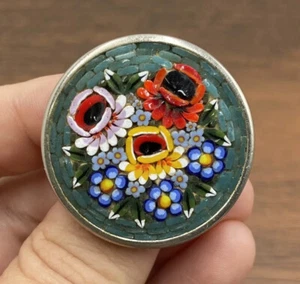 Broche Italiano Micro Mosaico De Colección Vidrio Azulejos Flor Pin Simple Tono Plateado - Imagen 1 de 9