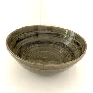 Vintage Hand Thrown Studio Art Pottery Bowl / Dish 8.5" Earthy Green Glaze - Picture 1 of 8