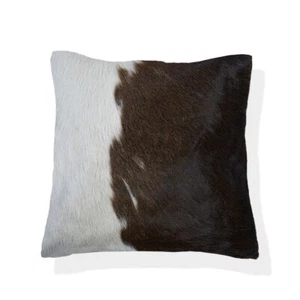 Funda Cojín Cuero Vaca Marrón y Blanco Artesanal, Cuadrada 15", Reversible, Elegante - Imagen 1 de 5