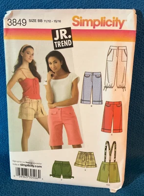 Simplicity Pattern Girls Junior Cropped Pants Short Sz 11 12 to 15 16   3849 MAP - Image 1 of 4
