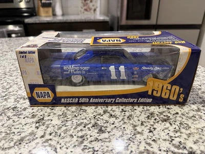 Экшн-автомобиль NASCAR Napa 50th Anniversary коллекционное издание масштаб 1:24 1960-е - Изображение 1 из 2