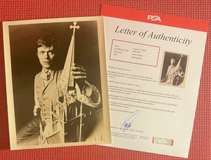 PSA LOA signed 8"x 10" Autogramm DAVID BOWIE s/w Foto ELEPHANT MAN - Bild 1 von 6