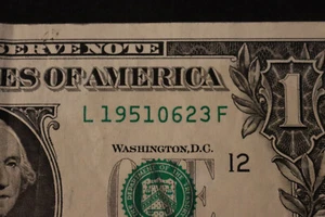 [JUNE 23, 1951] ONE DOLLAR FANCY BIRTHDAY NOTE  SN L 19510623 F - Picture 1 of 3