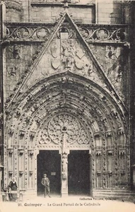 Grand Portal of Quimper Cathedral, Brittany France Vintage PC - Picture 1 of 2