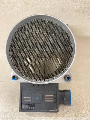 1999 Chevrolet Suburban 1500 Mass Air Flow Meter 5.7L — 第 1/4 张图片