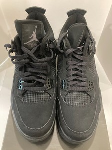 06 black cat 4s