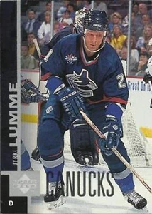 #378 Jyrki Lumme - Vancouver Canucks - 1997-98 Upper Deck Hockey - Picture 1 of 1