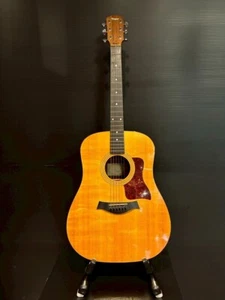 Taylor 310 2001 Acoustic Guitar - Picture 1 of 10