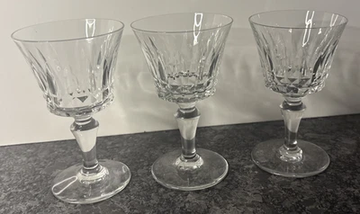 Juego de 3 copas de vino blanco de cristal Baccarat Piccadilly - 5" de alto Foto 1 de 3