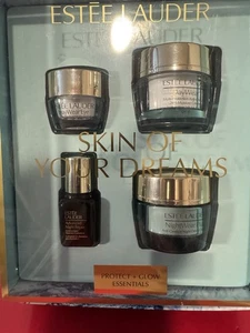 Set 4 pezzi Estee Lauder Skin of Your Dreams: abbigliamento da giorno, occhi, biancheria da notte, Advance Repa - Foto 1 di 16