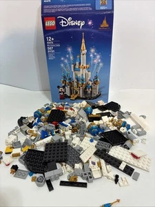 Disney Lego Mini Castle 40478 Walt Disney World 567pcs -Not Complete? No Minifig - Picture 1 of 8