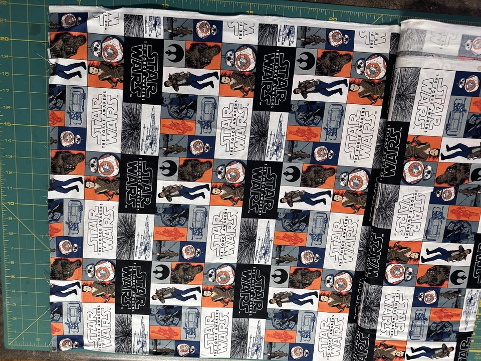 Tela Star Wars Force Awakens por yarda Foto 1 de 1