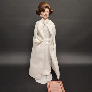 Jacqueline Kennedy Inaugural Ball Porcelain Portrait Doll Franklin Mint No Box - Picture 1 of 7