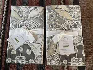 Pottery Barn Jacquelyn Medallion Sateen ** 2 KING Pillow Shams, 350TC ** NWT - Picture 1 of 3