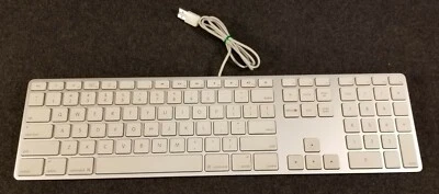 Apple Wired Keyboard for Mac Mini iMac Macbook Pro w/Numeric Keypad White A1243 - Image 1 of 3