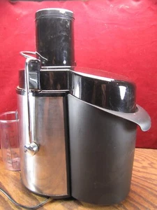 Big Boss Juicer Model EK-3012 750 Watts Tested & Cleaned 3" Feeder - Picture 1 of 4