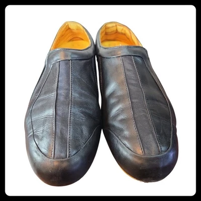 VINTAGE FILA Viceversa Women's 10 Black Leather Slip On Loafers Made Italy Y2K - Image 1 of 4