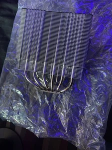Intel CPU Fan with Heatsink - Picture 1 of 5