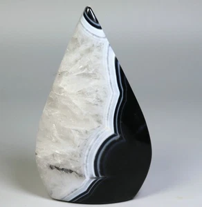 Ágata orca a rayas naturales con piedra de cristal de cuarzo muestra mineral de pie - Imagen 1 de 8