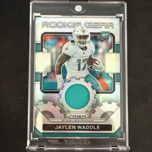 2021 Panini Prizm Rookie Gear Jaylen Waddle RG-8 Silver Prizm MEM RC Dolphins - Picture 1 of 10