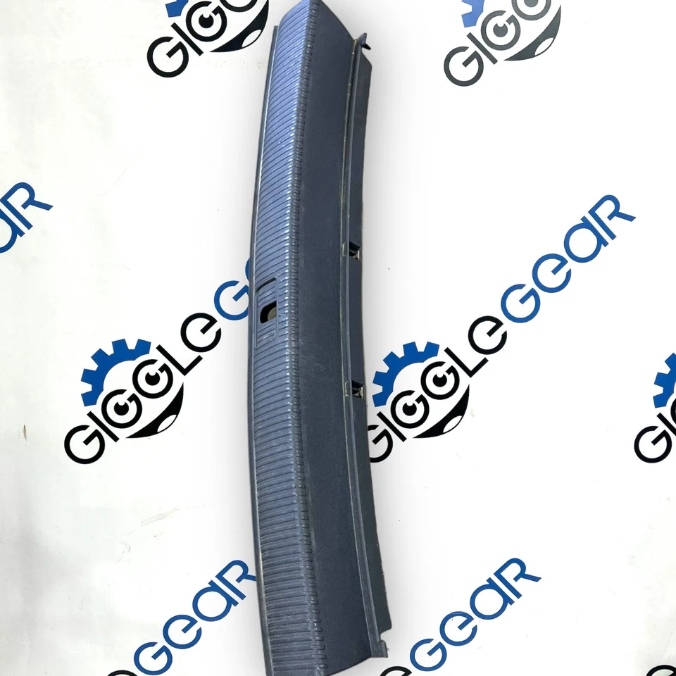 AUDI Q5 PESTILLO MALETERO UMBRAL PLACA RASGUÑO MOLDURA CUBIERTA OEM 2018 - 2023 ✔️ Foto 1 de 4