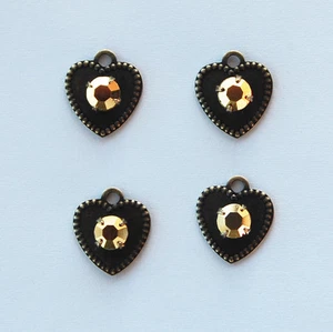 VINTAGE 4 BRASS HEARTS WITH SWAROVSKI RHINESTONES* 4 PENDANT BEADS MANY COLORS - Picture 1 of 12