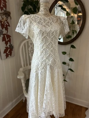VTG Drop Waist lace Sequins Flapper Wedding Dress Gatsby S M Romantic 1920 Vibes - Image 1 of 4