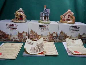 3 Lilliput Lane The Briary Wight Cottage and Rowan Lodge-signed - Picture 1 of 12