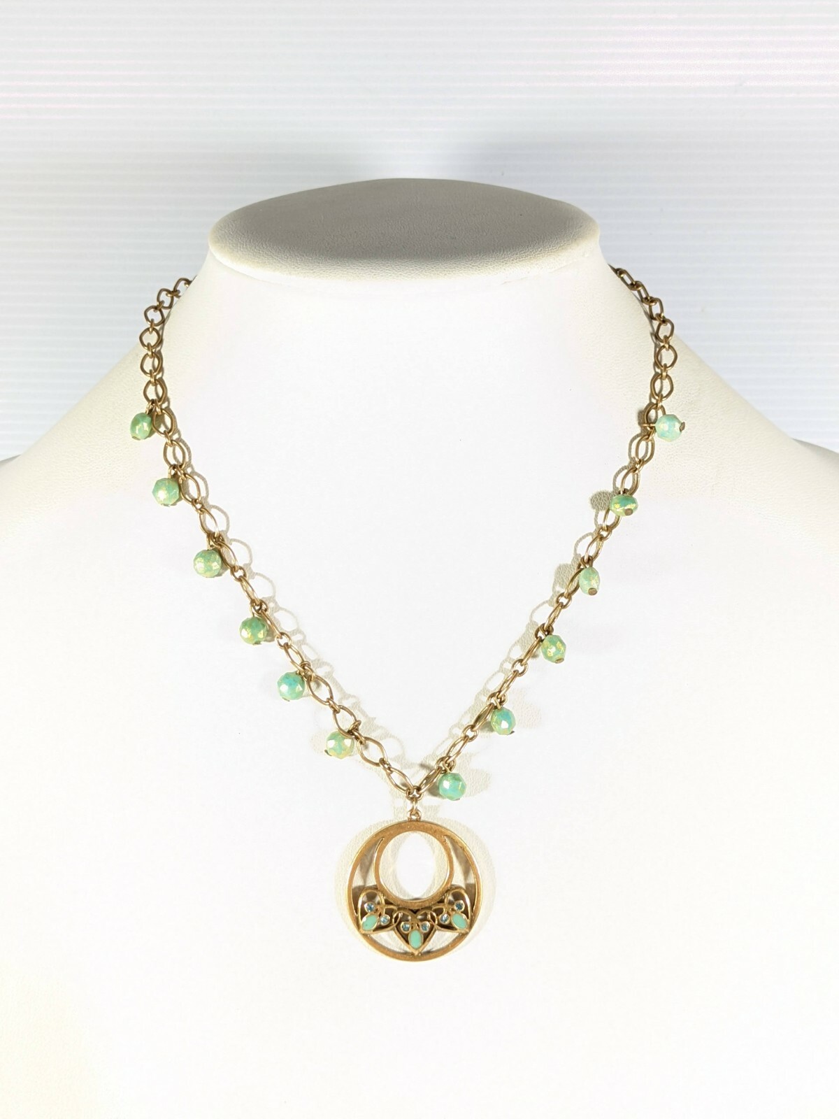 Sissy Yates Designs Divine Heart 