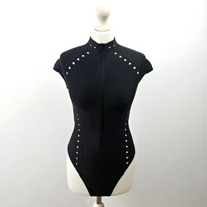 GIGI C - Tuta da surf Lydia - Nera - Small - Prezzo consigliato £ 195 - Foto 1 di 7