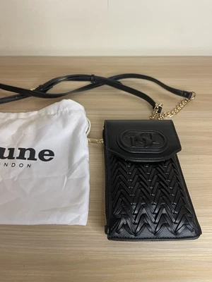 Dune Devised Logo Phone Case Shoulder Bag New Tags Black - Image 1 of 4