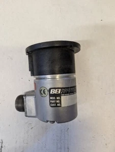 PRZY ENKODERZE ROTACYJNYM H25E-F45-SB-2048-ABZC-4469-SM18-S PN 924-01002-8084 - Zdjęcie 1 z 10