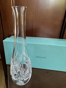TIFFANY & CO Crystal Bud Vase MERION SQUARE 8 inch ORIGINAL BOX NEW wedding gift - Picture 1 of 16
