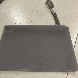 Eddie Borgo For Neiman Marcus Jelly Wristlet Gray Triangle Cut Outs~NEW - Picture 1 of 14