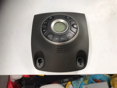 Panel de control del calentador de cubo Nissan 275001Fe0a 2010 Foto 1 de 4