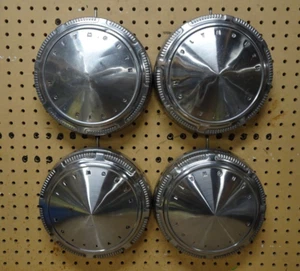 PLYMOUTH DOG DISH HUB CAPS ROAD RUNNER GTX DUSTER CUDA VALIANT 69 70 71 72 - Picture 1 of 20