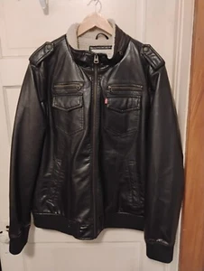 Levi's Trucker Jacket Black Leather Size L Sherpa Liner - Picture 1 of 15