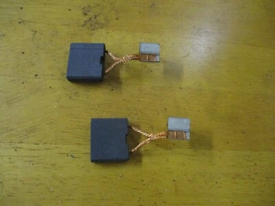 Ford Thunderbird 1955 juego de cepillos generador FoMoCo nuevo de Lote Antiguo B4Az-10069-A Foto 1 de 2