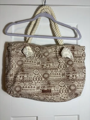 Borsa reversibile Sakroots Bayside nel mondo Batik tabacco. - Immagine 1 di 4