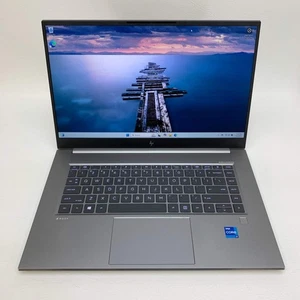 HP ZBook Studio G8 15.6" i7-11800H 2.3GHz 16GB RAM 1TB SSD GeForce RTX 3060 - Picture 1 of 1