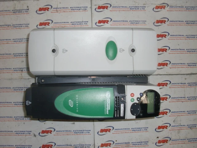 TÉCNICA DE CONTROL UNIDRIVE SP3403 Foto 1 de 1