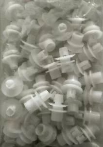 6PZ CLIPS FISSAGGIO PARAURTI PARAFANGO POSTERIORE SMART FORTWO 450 dal 98 AL2007 - Foto 1 di 1