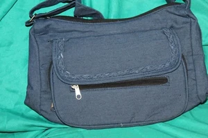 Gold Coast Nwot Jean Medium Crossbody Purse With Outer And Inner Pockets - Picture 1 of 3