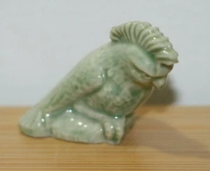 Wade Whimsies - Parrot - Family Pets Set - Small Figurine - Green - England - Picture 1 of 5