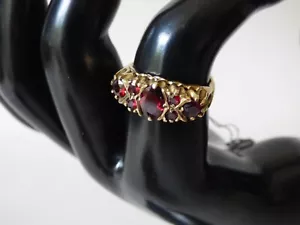 HM 375 9CT GOLD FINE JEWELLERY 7 GARNET GEMSTONE ENGAGEMENT RING 4g UK SIZE O #2 - Picture 1 of 11