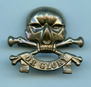 The 17th Lancers Cap Badge - Foto 1 di 2