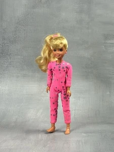 1995 Gymnast Stacie Barbie Little Sister Doll 0214 - Picture 1 of 4