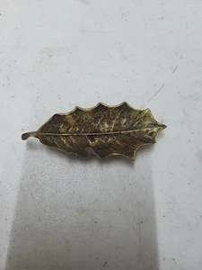 Vintage 1948 VMC Virginia Metalcrafters 3-35 Brass Holly Leaf Trinket Dish Decor - Picture 1 of 5